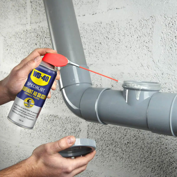 lubrifiant au silicone wd 40 1