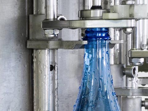 fluides spéciaux / huiles industrielles FUCHS